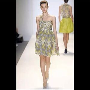 NWT LELA ROSE Grey Floral Runway Dress Size 6